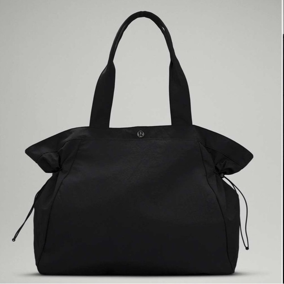 1128. Like New - Lululemon Black Tote Bag - Picture 1 of 10